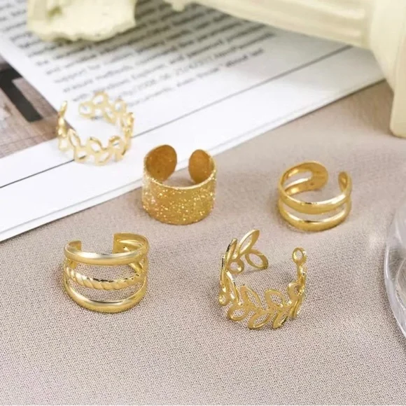 Set of 5 gold earring cuffs - Picture 6 of 6